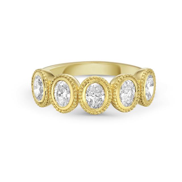 14ky band with 5 oval diamonds 1ct