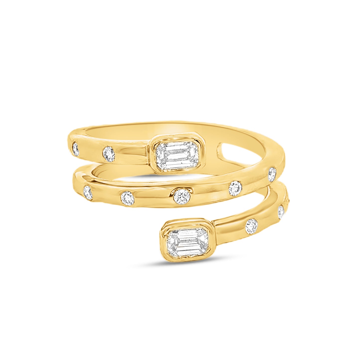 14k open design ring with 9 round diamonds 0.135ct and 2 emerald cuts 0.40ct t.w. 0.535ct