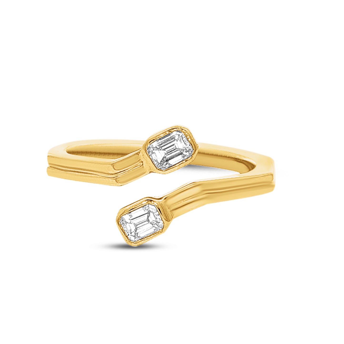 14k ring with 2 emerald cut diamonds 0.30ct