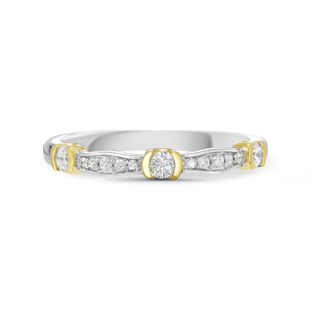 14K two tone diamond ring with 0.20ct tw 5.5