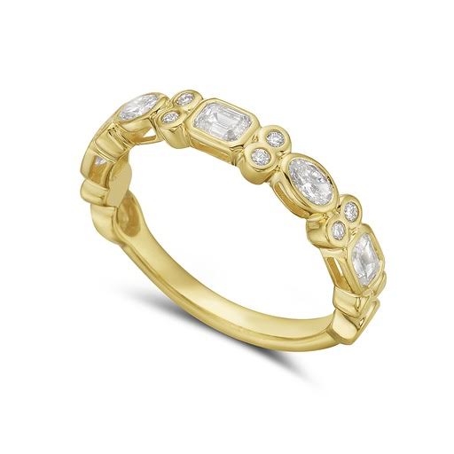 18k band with 13 diamonds 0.70ct
