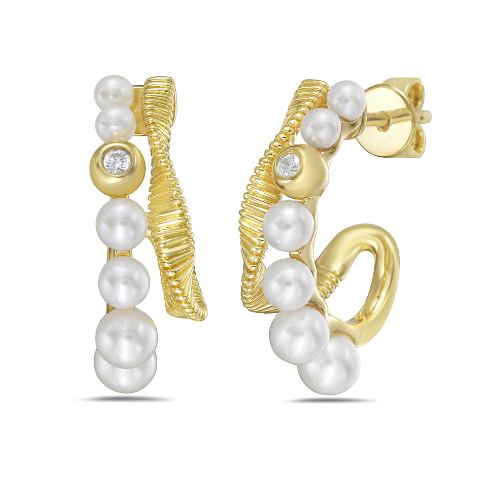 14KY earrings with 12 fresh water pearls 2.68ct tw and 2 diamonds 0.03ct tw 5.5