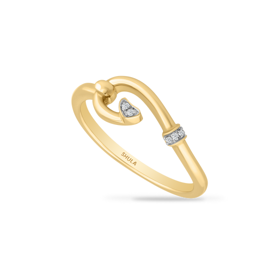 14K FISHHOOK RING  WITH 6 DIAMONDS 0.02CT